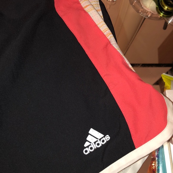 Swim shorts - Picture 2 of 3